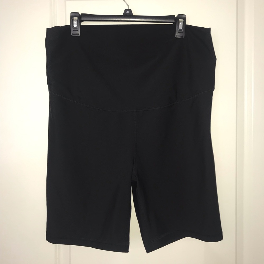 Old navy black biker shorts